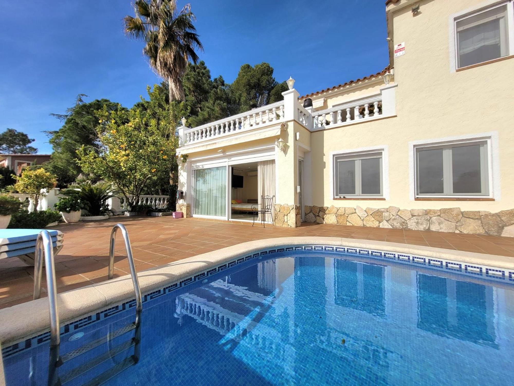 Villa La Marina Lloret de Mar Exterior foto